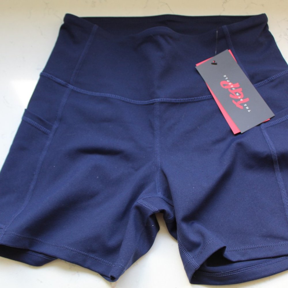 the gym people high waisted yoga shorts navy blue